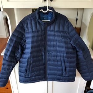 Men’s XL Tommy Hilfiger down jacket!